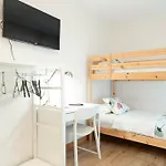 Bed and breakfast Life Magenta Gijón