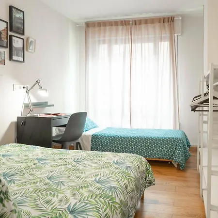 Life Magenta ベッド・アンド・ブレックファスト ヒホン