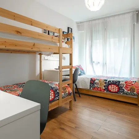 Life Magenta Bed & Breakfast