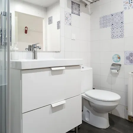Bed & Breakfast Life Magenta Gijon