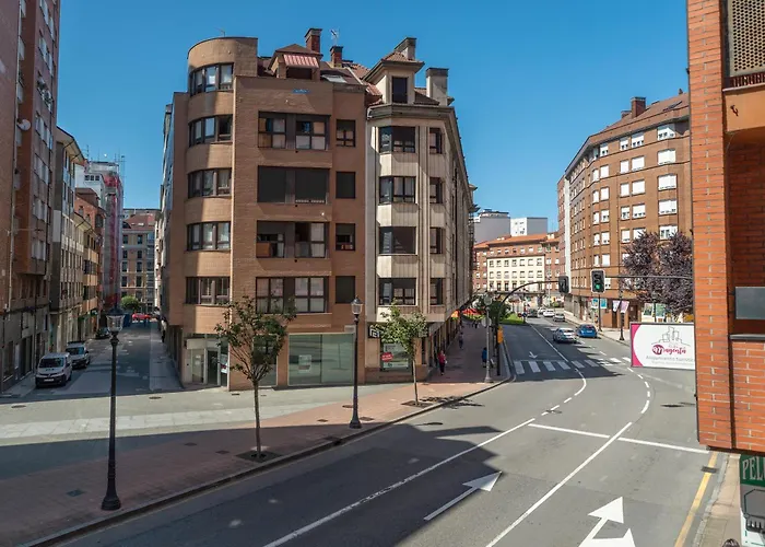 Nocleg ze śniadaniem Life Magenta Gijón