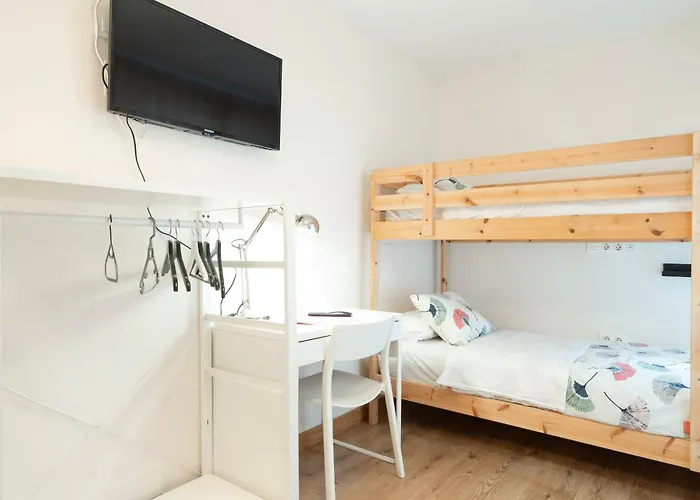 Nocleg ze śniadaniem Life Magenta Gijón