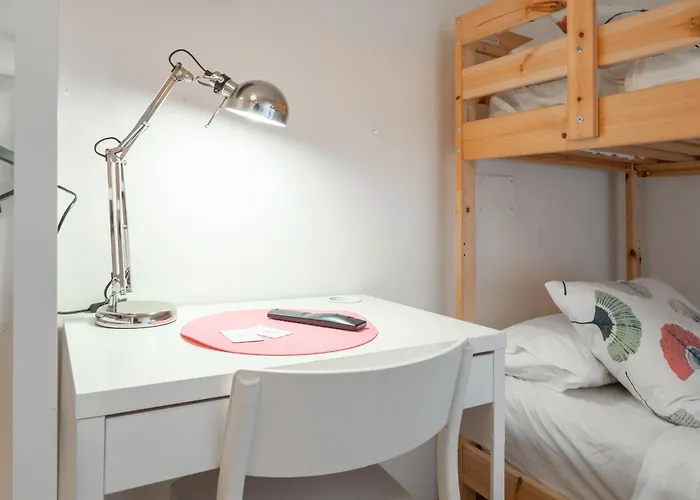 Nocleg ze śniadaniem Life Magenta Gijón