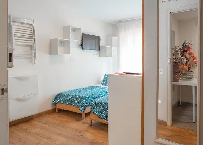 Life Magenta Nocleg ze śniadaniem Gijón