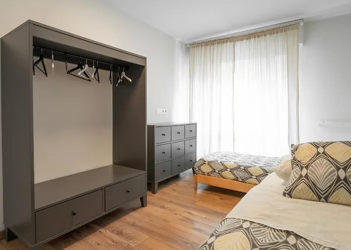 Nocleg ze śniadaniem Life Magenta Gijón