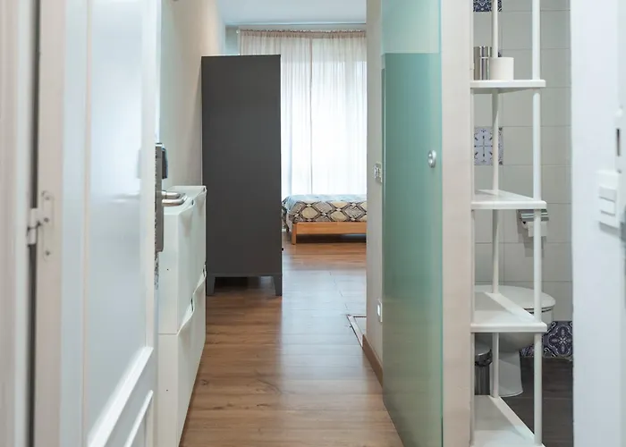 Nocleg ze śniadaniem Life Magenta 3*