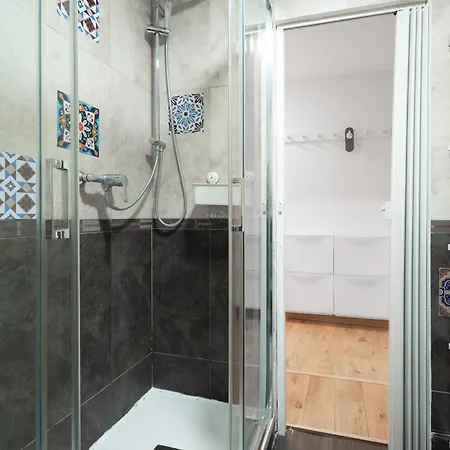 Bed & Breakfast Life Magenta Gijon